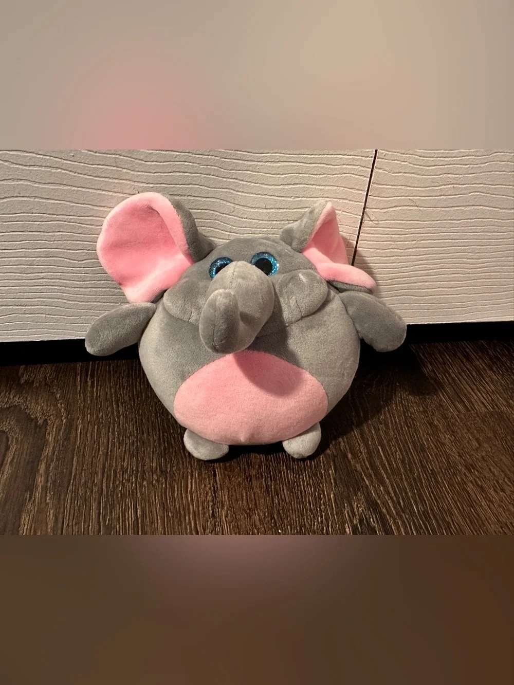 5” elephant Peanuts Smooshimals Toy Factory Plush Stuffed Animal Pink